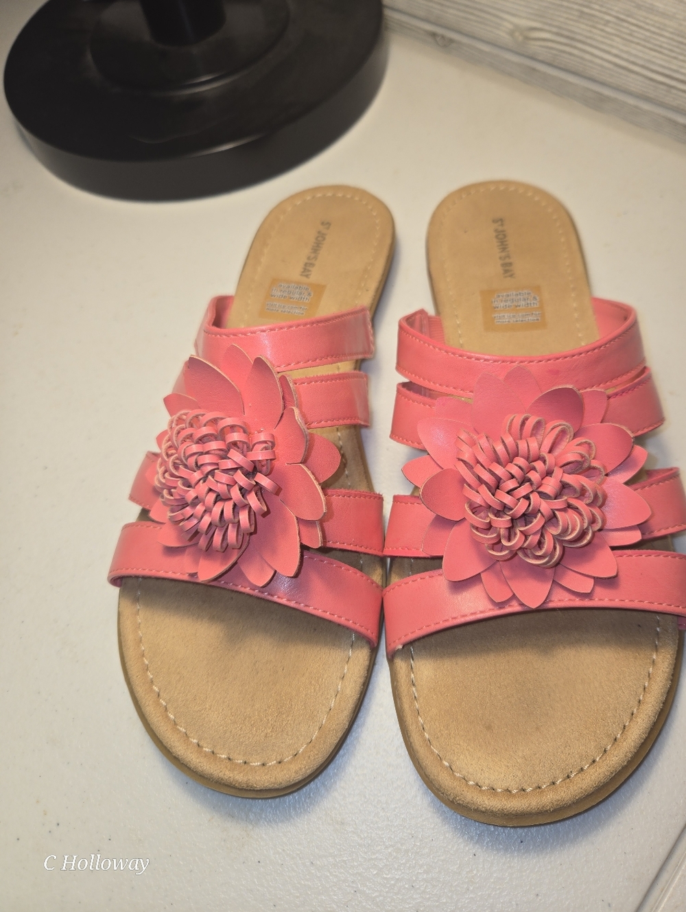 St Johns Bay Flex Foam Womens Size 9 Slide On Sandals Pink Flower Accent